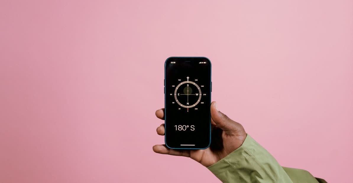 Find HD Images Fast — Free Smart Search in Telegram